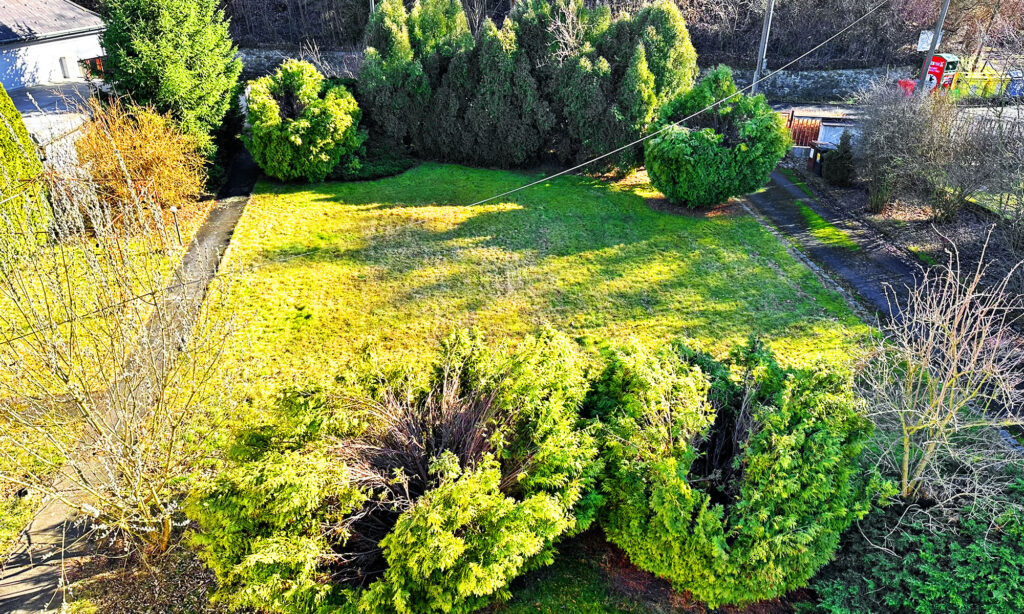 Vila Úvaly - zahrada - Současný stav